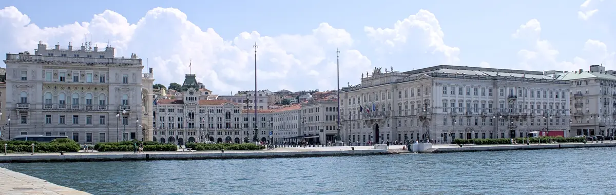 Piazza Unità d'Italia, Trieste