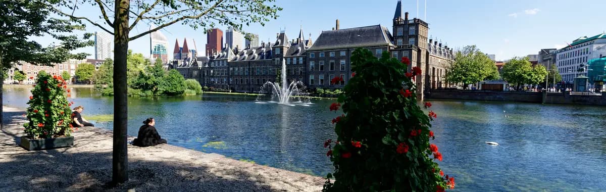 The Binnenhof and Hofvijver, Den Haag