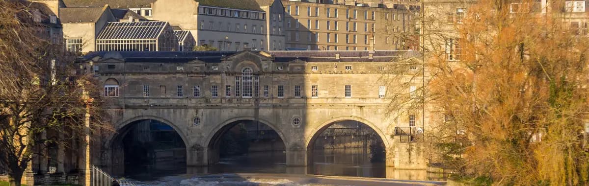 Pulteney Bridge and the weir on the Avon, Bath